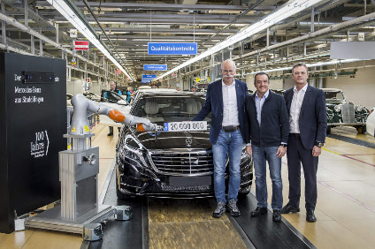 Mercedes Sindelfingen builds 20m cars - Just Auto