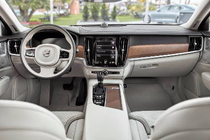 Interior design and technology - Volvo S90 - Just Auto