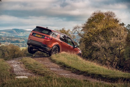 Land Rover's Disco Sport arrives on a different platform - Just Auto