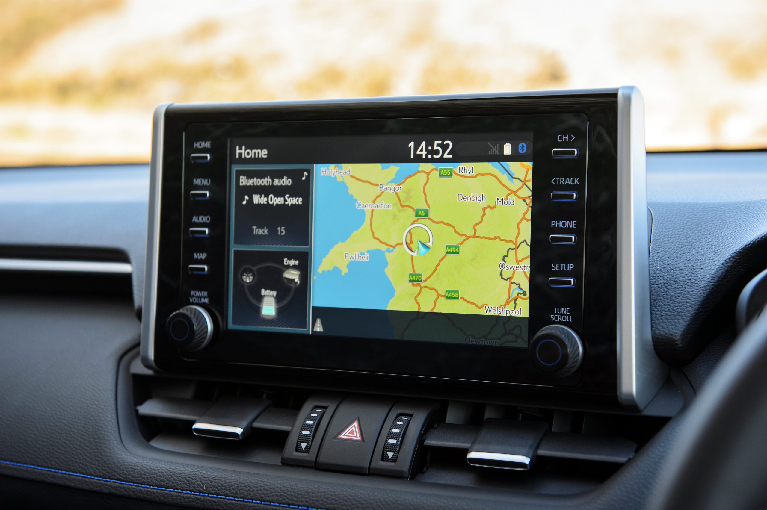 DAB+ digital radio integration in autos now official in France - Just Auto