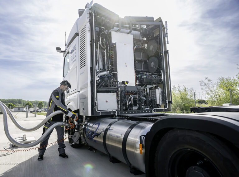 Daimler Truck Trials Liquid Hydrogen - Just Auto