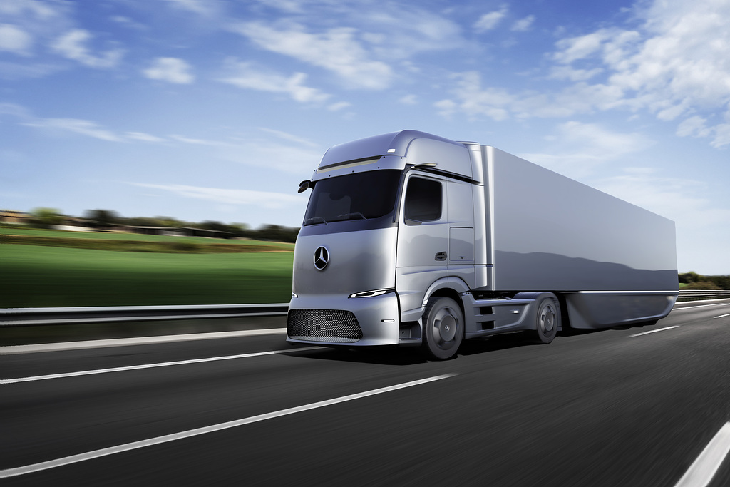 Mercedes-Benz to test long distance BEV trucks with Amazon and Rhenus -  Just Auto